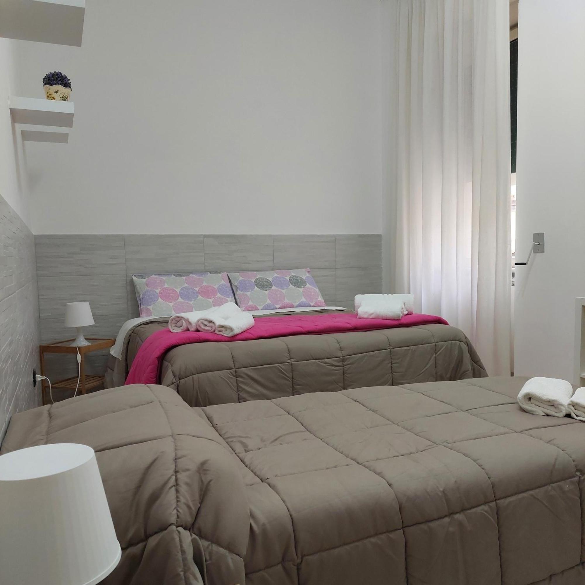 Bed and Breakfast Dimora Filangieri à Naples Extérieur photo